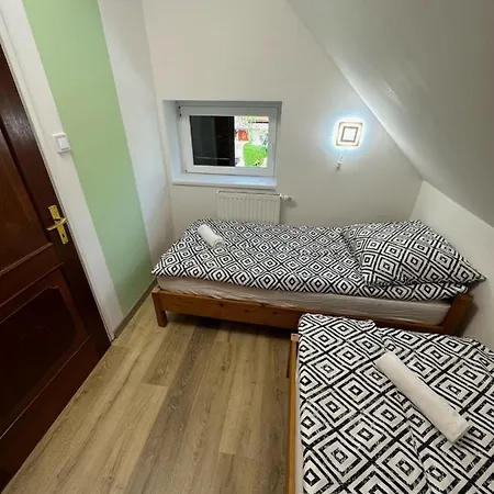 Hangulatos Balaton Parti Nyaralo Ferienhaus *