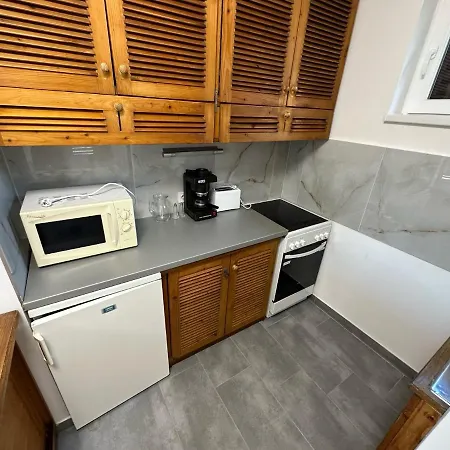 別荘 Hangulatos Balaton Parti Nyaralo