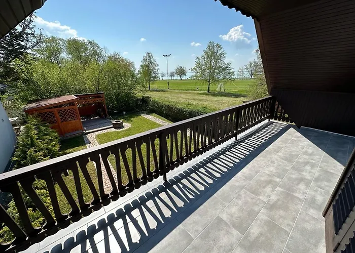 بيت للعطل Hangulatos Balaton Parti Nyaralo Révfülöp