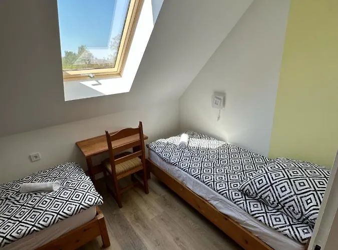 Hangulatos Balaton Parti Nyaralo