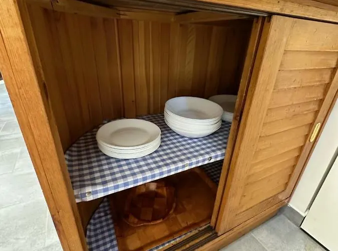 بيت للعطل Hangulatos Balaton Parti Nyaralo *